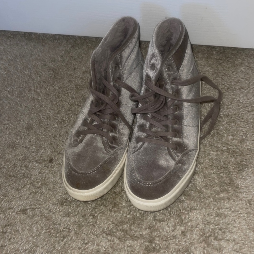 Velvet high top sneakers
